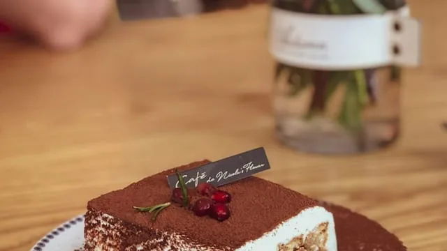 Tiramisu — menu illustration